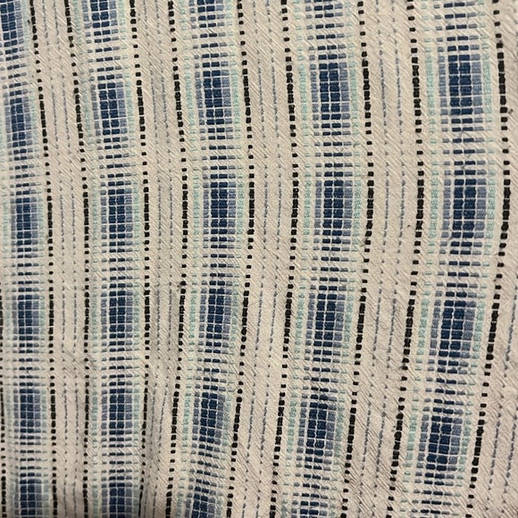 100% Silk Tommy Bahama size XXL Coastal Button Down Shirt perfect for vacation! - Picture 5 of 7